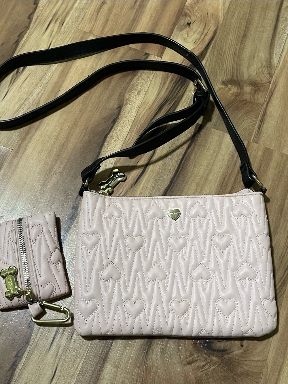 Betsey Johnson Pink Heart Quilted Crossbody Bag Purse- Dog Poo Bag Holder